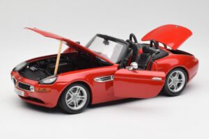 BMW Z8 E52 Red Metallic Bburago 1:18 18-12032 Diecast — photo 2 of 8