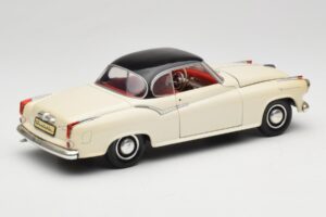 Borgward Isabella Coupe White Revell 1:18 8859 Diecast — photo 3 of 8