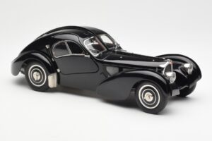 Bugatti 57SC Atlantic Black CMC 1:18 M-085 Diecast — photo 4 of 6