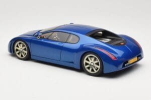 Bugatti EB 18.3 Chiron Blue AUTOart 1:18 70911 Diecast — photo 7 of 8