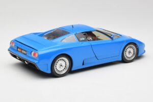 Bugatti EB110 Blue Bburago 1:18 3035 Diecast — photo 3 of 8