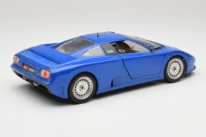 Bugatti EB110 Dark Blue Bburago 1:18 3035-DB Diecast — photo 3 of 8