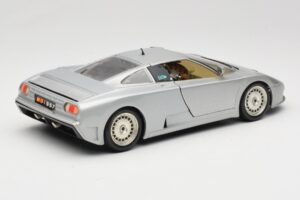 Bugatti EB110 Silver Bburago 1:18 3035-S Diecast — photo 3 of 8