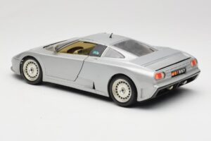 Bugatti EB110 Silver Bburago 1:18 3035-S Diecast — photo 7 of 8