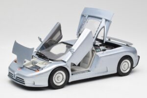 Bugatti EB110 SS Silver Anson 1:18 30303-W-M2 Diecast — photo 2 of 8