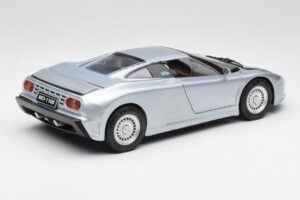 Bugatti EB110 SS Silver Anson 1:18 30303-W-M2 Diecast — photo 3 of 8