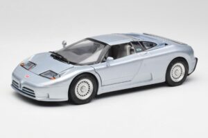 Bugatti EB110 SS Silver Anson 1:18 30303-W-M2 Diecast
