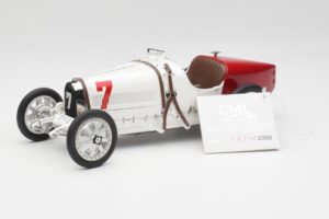 Bugatti Type 35 GP Poland 1924 CMC 1:18 M-100 B-003 Diecast