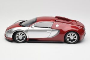 Bugatti Veyron Edition Centenaire Chrome Red Minichamps 1:18 100110851-O Diecast — photo 4 of 8