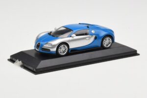 Bugatti Veyron Centenaire Blue Metallic Silver Minichamps 1:43 400110850 Diecast — photo 2 of 4