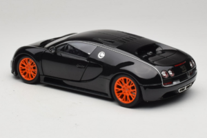 Bugatti Veyron Super Sport Black Metallic Minichamps 1:18 100110842 Diecast — photo 7 of 8