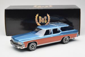 Buick Estate Wagon Light Blue Metallic BoS Models 1:18 BOS417 Resin — photo 6 of 6