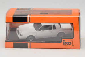 Buick Grand National White IXO 1:43 CLC576N Diecast — photo 4 of 4