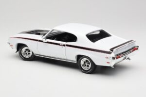 Buick GSX White American Muscle 1:18 AMM1322/06 Diecast — photo 7 of 8