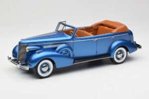 Buick Roadmaster 80-C Four Door Phaeton Blue Metallic BoS Models 1:18 BOS372 Resin
