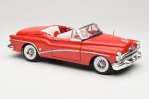 Buick Skylark Convertible Red Motormax 1:18 73129 Diecast — photo 6 of 8