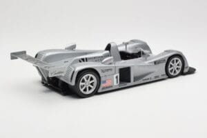 Cadillac Northstar LMP #1 24 Hours of Le Mans 2000 Hot Wheels 1:18 29225 Diecast — photo 3 of 8