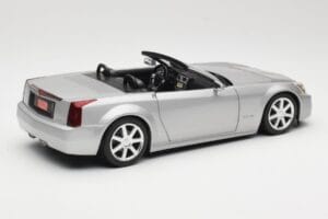 Cadillac XLR Cabrio Silver Hot Wheels 1:18 53838 Diecast — photo 3 of 8