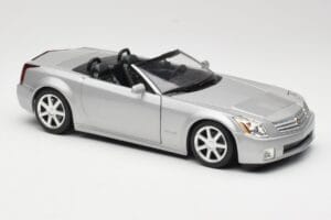 Cadillac XLR Cabrio Silver Hot Wheels 1:18 53838 Diecast — photo 6 of 8