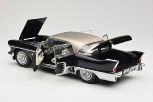 Cadillac Brougham Black Sun Star 1:18 4001 Diecast — photo 5 of 8