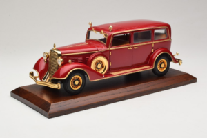 Cadillac Deluxe Tudor State Limousine Puyi Last Emperor of China Sun Star 1:18 4100 Diecast — photo 8 of 9