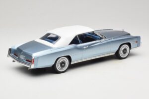 Cadillac Eldorado Convertible Blue MCG 1:18 MCG18472 Diecast — photo 3 of 7