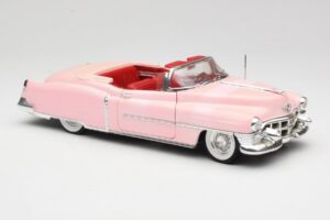 Cadillac Eldorado Pink Anson 1:18 30371 Diecast — photo 6 of 8