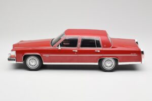 Cadillac Fleetwood Brougham Dark Red Metallic MCG 1:18 MCG18251 Diecast — photo 5 of 6