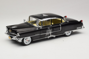 Cadillac Fleetwood Series 60 The Godfather Greenlight 1:18 12949 Diecast