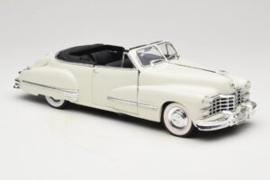 Cadillac Series 62 Convertible White Anson 1:18 30335 Diecast — photo 6 of 8