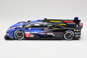 Cadillac V-Series.R LMDh #2 E. Bamber / A. Lynn / R. Westbrook Chip Ganassi Racing 24 Hours of Le Mans 2023 TopSpeed 1:18 TS0 — photo 3 of 5