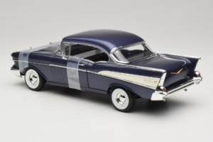Chevrolet American Graffiti Movie Car American Muscle 1:18 36604 Diecast — photo 3 of 4