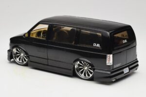 Chevrolet Astro Van Tuned Black Jada 1:18 63122 Diecast — photo 7 of 8