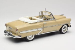 Chevrolet Bel Air Convertible Cream Sun Star 1:18 1623 Diecast — photo 3 of 8