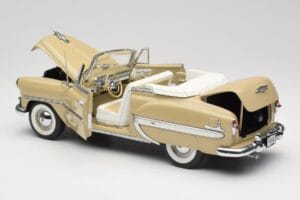 Chevrolet Bel Air Convertible Cream Sun Star 1:18 1623 Diecast — photo 5 of 8