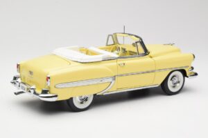 Chevrolet Bel Air Convertible Yellow Sun Star 1:18 1712 Diecast — photo 3 of 8