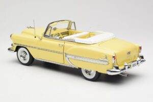 Chevrolet Bel Air Convertible Yellow Sun Star 1:18 1712 Diecast — photo 7 of 8