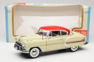 Chevrolet Bel Air Beige Sun Star 1:18 1600 Diecast — photo 8 of 8