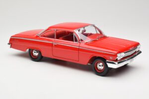 Chevrolet Bel Air Red Maisto 1:18 31641 Diecast — photo 6 of 8
