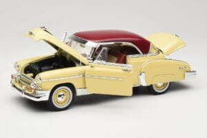 Chevrolet Bel Air Yellow & Red Motormax 1:18 73111 Diecast — photo 2 of 8