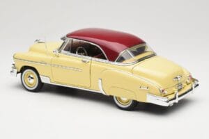 Chevrolet Bel Air Yellow & Red Motormax 1:18 73111 Diecast — photo 7 of 8