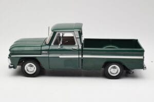 Chevrolet C-10 Green Sun Star 1:18 1360 Diecast — photo 4 of 8