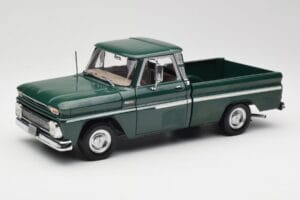 Chevrolet C-10 Green Sun Star 1:18 1360 Diecast