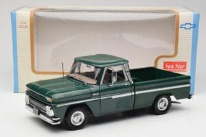Chevrolet C-10 Green Sun Star 1:18 1360 Diecast — photo 8 of 8