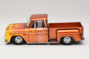 Chevrolet C-10 Stepside Pickup Lowrider Orange with Flame Sun Star 1:18 1392 Diecast — photo 3 of 6