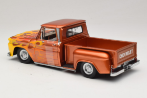 Chevrolet C-10 Stepside Pickup Lowrider Orange with Flame Sun Star 1:18 1392 Diecast — photo 5 of 6