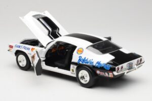 Chevrolet Camaro Baldwin-Motion ERTL 1:18 33675 Diecast — photo 5 of 8