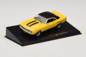 Chevrolet Camaro Yenko SYC Yellow IXO 1:43 CLC591N Diecast — photo 2 of 4