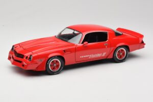Chevrolet Camaro Z28 Yenko Turbo Z Red GreenLight 1:18 12999 Diecast