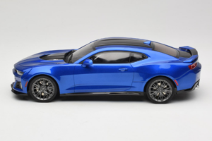 Chevrolet Camaro ZL1 Gen 6 Blue GT Spirit 1:18 GT177 Resin — photo 3 of 6